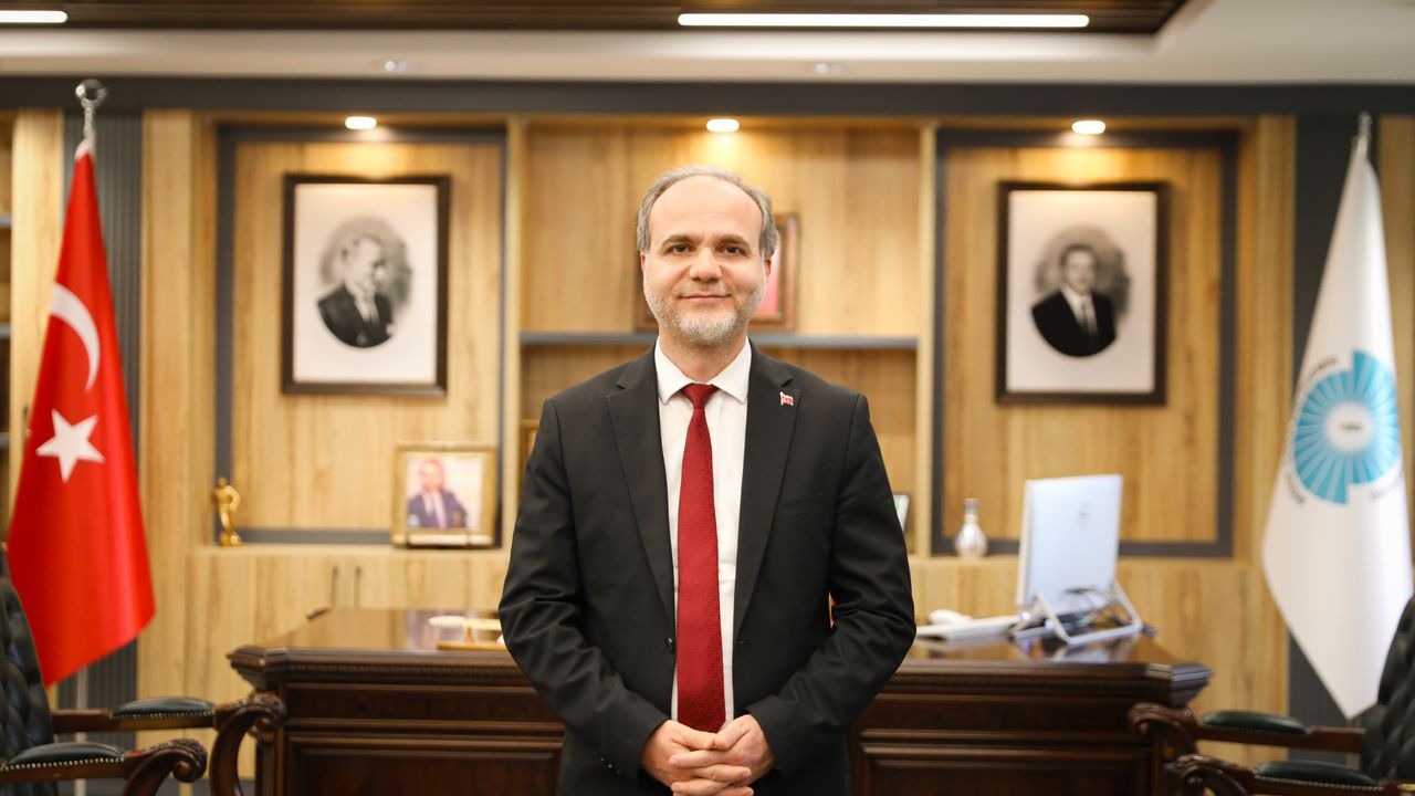 NÖHÜ Rektörü Uslu 'Dünyanın En Etkili Bilim İnsanları Listesi'nde yer aldı