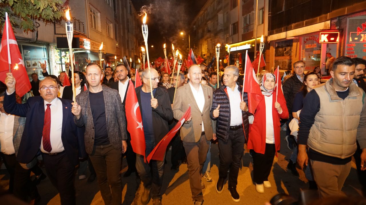 Polatlı'da Cumhuriyete Saygı Yürüyüşü düzenlendi