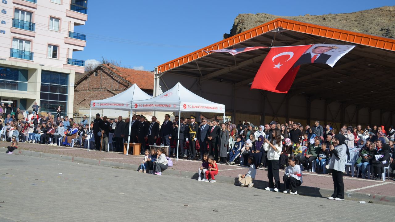 Şabanözü'nde Cumhuriyet'in 102. yılı kutlandı