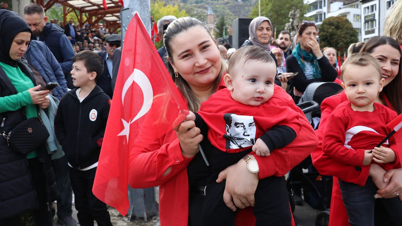 Samsun ve çevre illerde Cumhuriyet'in 102. yılı kutlandı