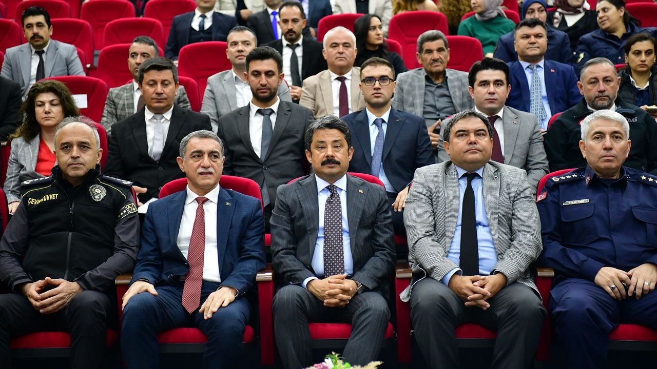 Kırşehir'de 'Çocuğun Üstün Yararı ve Kurumlar Arası İş Birliği' çalıştayı başladı