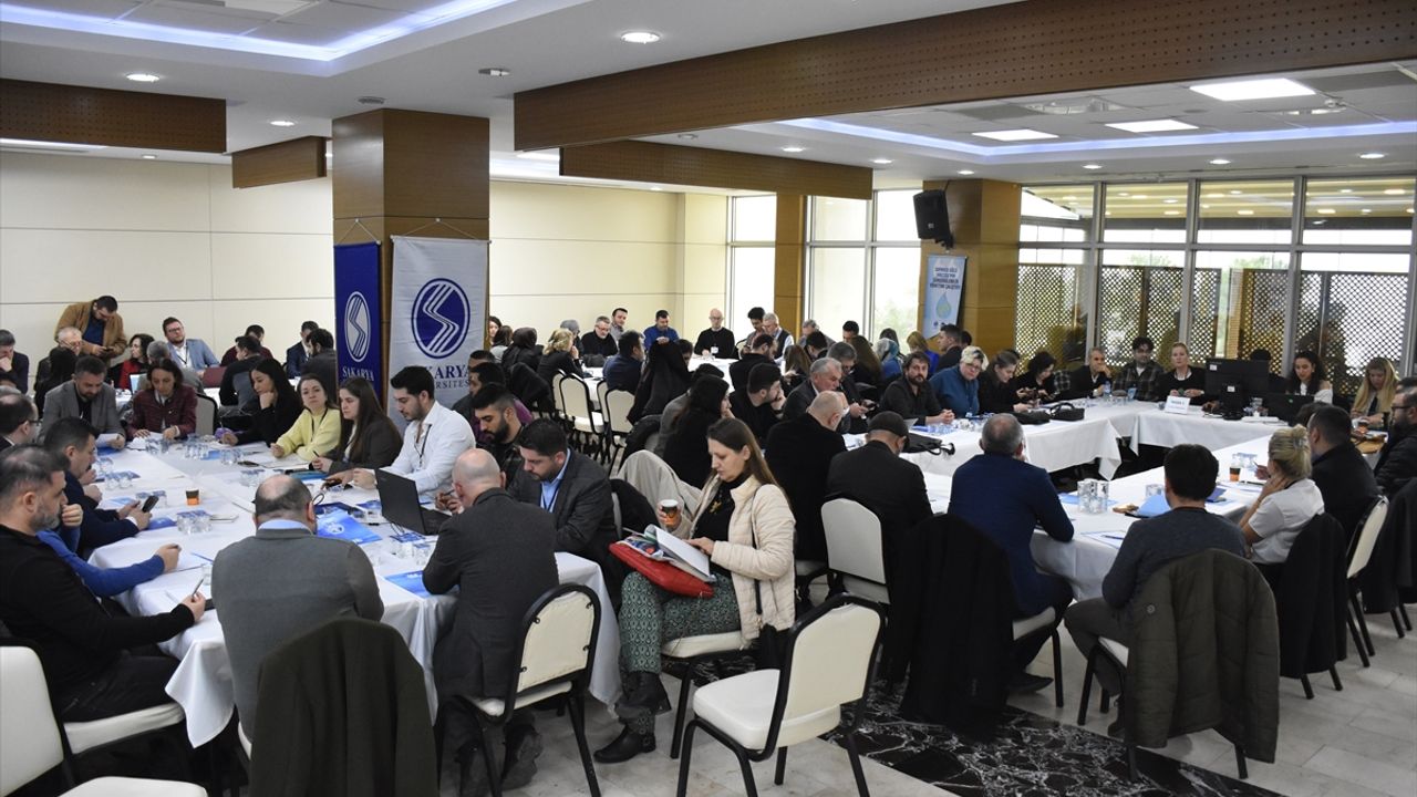 Sakarya'da 'Sapanca Gölü Havzası'nın Sürdürülebilir Yönetimi Çalıştayı' düzenlendi