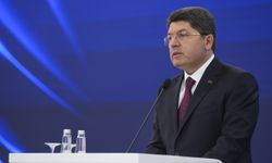 Adalet Bakanı Tunç, İdari Yargı Değerlendirme Toplantısı'nda konuştu: