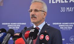 Bakan Uraloğlu, Eskişehir OSB-Hasanbey Lojistik Merkezi demir yolu bağlantısının temel atma töreninde konuştu: