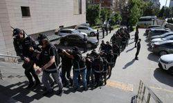 Eskişehir merkezli FETÖ operasyonunda 23 şüpheli yakalandı