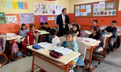 Gemerek Kaymakamı Koca'nın okul ziyaretleri