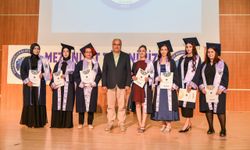 Karaman'da üniversite öğrencileri için mezuniyet töreni düzenlendi