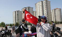 Kayseri'de motosiklet tutkunları 19 Mayıs'ı şehir turuyla kutladı