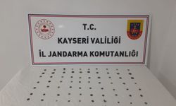 Kayseri'de tarihi eser niteliğinde 76 sikke ve obje ele geçirildi