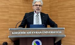Milli Eğitim Bakan Yardımcısı Yelkenci, Kırşehir'de konferansa katıldı