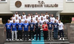 Nevşehir Valisi Fidan, Suvermez Kapadokya Spor’u kabul etti