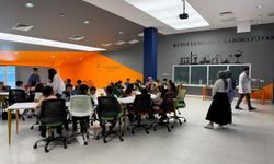 Öğrenciler Kayseri Bilim Merkezi'ni ziyaret etti