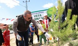Sivas'ta vefat eden 535 kişi anısına fidan dikildi