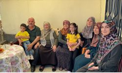 Yozgat'ta 114 yaşındaki Makbule teyzeye doğum günü sürprizi