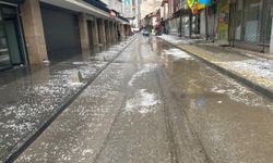 Yozgat'ta dolu ve sağanak etkili oldu