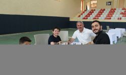 Yunak'ta ulusal satranç turnuvası yapıldı