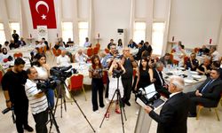 Aksaray Valisi Kumbuzoğlu, yerel ve ulusal medya temsilcileriyle bir araya geldi
