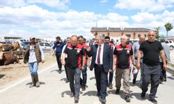Başkan Palancıoğlu kurban pazarında incelemede bulundu