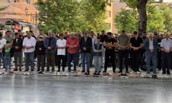 Bursa ve çevre illerde kurban bayramı namazı kılındı