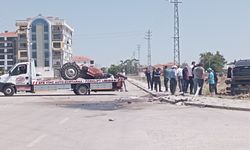 Karaman'da otomobil ile traktörün çarpıştığı kazada 1 kişi öldü