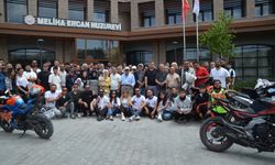 Konya'da motosiklet tutkunları huzurevini ziyaret etti