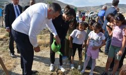 Nallıhan'da "Bir Fidan da Sen Dik" kampanyasıyla hatıra ormanı oluşturuldu
