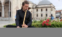 Rus müzisyenin hayatına etkilendiği "ney sesi" yön verdi