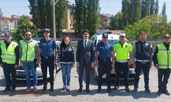 Ulaş Kaymakamı Eskimez'den, trafik denetimi yapan ekiplere ziyaret