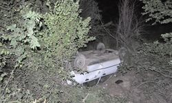 Yozgat'ta otomobilin şarampole devrilmesi sonucu 4 kişi yaralandı