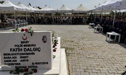 15 Temmuz şehidi Fatih Dalgıç, Eskişehir'de kabri başında anıldı