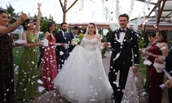 AA muhabirleri Ahmet Serdar Eser ve Zehra Tekeci'nin mutlu günü