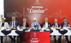 AK Parti Genel Başkan Yardımcısı Uygur, Sivas'ta "Bir Sofrada Canlar" programında konuştu: