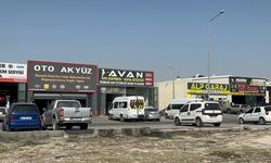 Aksaray'da bakımını yaptığı aracın altında kalan çocuk yaralandı