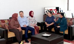 Bakan Yerlikaya, 2 yıl önce şehit olan çarşı ve mahalle bekçisi Halil Kara'nın ailesini ziyaret etti