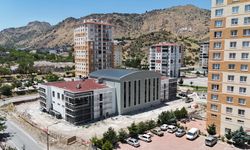 Başkan Büyükkılıç, Altınoluk Sosyal Yaşam Merkezi'nde incelemelerde bulundu