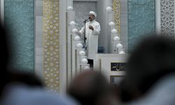 Diyanet İşleri Başkanı Erbaş, Ahmet Hamdi Akseki Camisi'nde hutbe irat etti: