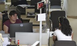 Eski tip sürücü belgelerinin yenilenmesi için verilen süre yarın sona eriyor