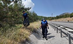 Kayseri Büyükşehir Belediyesi zabıta ekipleri Erciyes’te temizlik çalışması yaptı