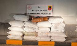 Kayseri'de yolcu otobüsünde 750 kilogram kaçak tütün ele geçirildi