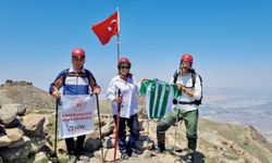 Kırşehirli dağcılar Hasan Dağı'na zirve tırmanışı gerçekleştirdi
