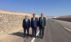 AK Parti Kırşehir Milletvekili Erkan kentte yürütülen kara yolu projelerini inceledi