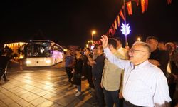 Başkan Büyükkılıç, TÜGVA'nın düzenlediği "Yaz Okulları Şenliği"ne katılacak Kayseri heyetini uğurladı
