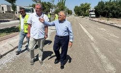 Büyükkılıç, Şehit Komandolar Caddesi'nde devam eden yol çalışmalarını inceledi