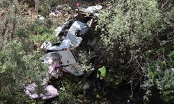 GÜNCELLEME - Sivas'ta fındık işçilerini taşıyan minibüs uçuruma yuvarlandı, 4 kişi öldü, 18 kişi yaralandı