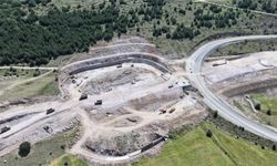 Hacılar-Erciyes yolunda yürütülen yol çalışmaları sürüyor