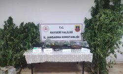 Kayseri'de turşu bidonuna gizlenmiş 3 kilo 210 gram kubar esrar ele geçirildi
