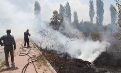 Konya'da ekin tarlasında çıkan yangın büyümeden söndürüldü