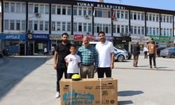 Konya'da 'Güle Oynaya Camiye Gel Projesi' kapsamında bisiklet dağıtımı başladı