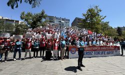 Memur-Sen üyeleri, Eskişehir'de eylem yaptı