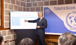 Sağlık Bakanı Memişoğlu, basın mensuplarıyla bir araya geldi: